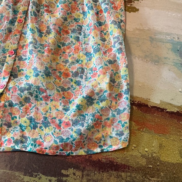 FRENCH CONNECTION - Sheer Floral Sleeveless Top - Picture 5 of 9